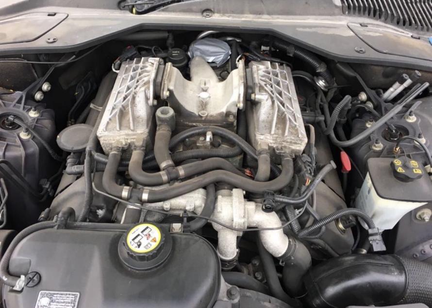 JAGUAR XK 150 XKR 4.2 liter V8 SC   Engine 416 HP Engines