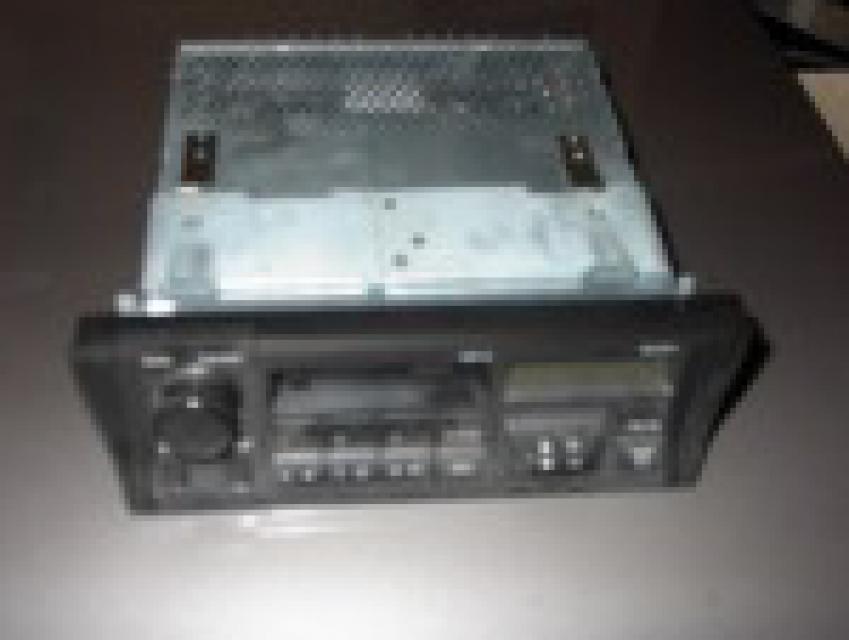 JAGUAR XJ300-XJ308 XJ300 1995 - 1997  3.2 - 4.0  Autoradio cassette DBC10425 Elektrisch