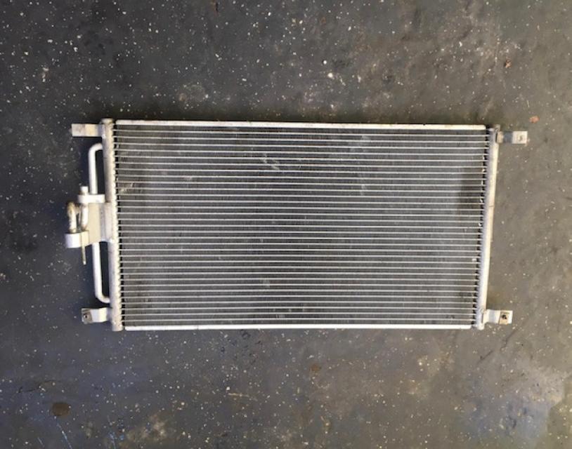 JAGUAR XK8 - XKR XK8 XKR 1996 - 2005  Airco radiateur MJD7390AE-MJD7390AC Verwarming