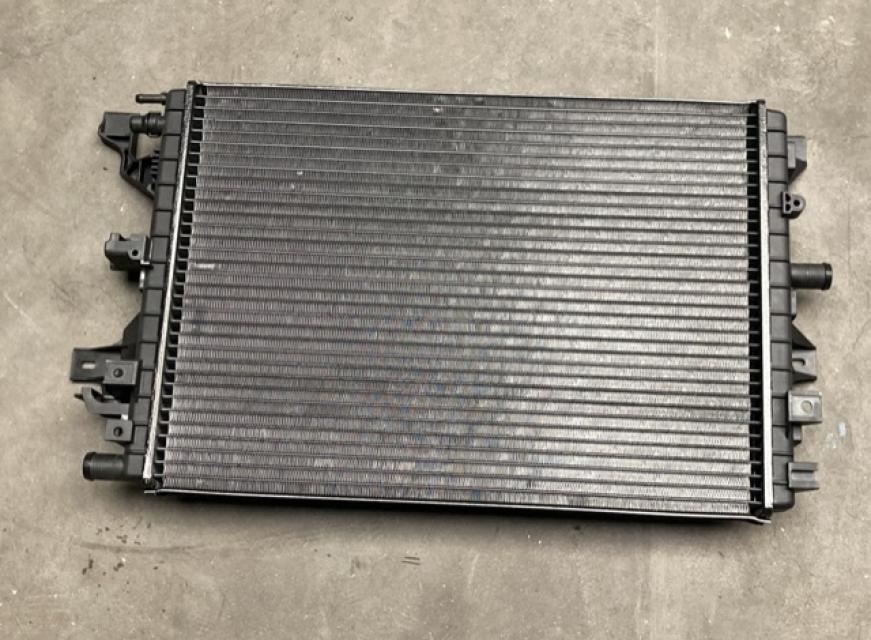 JAGUAR XJ 350 XJR 350 XJ4.2 SC Super Charger  4W938K230AA-c2c31200 Water Radiator new Motores