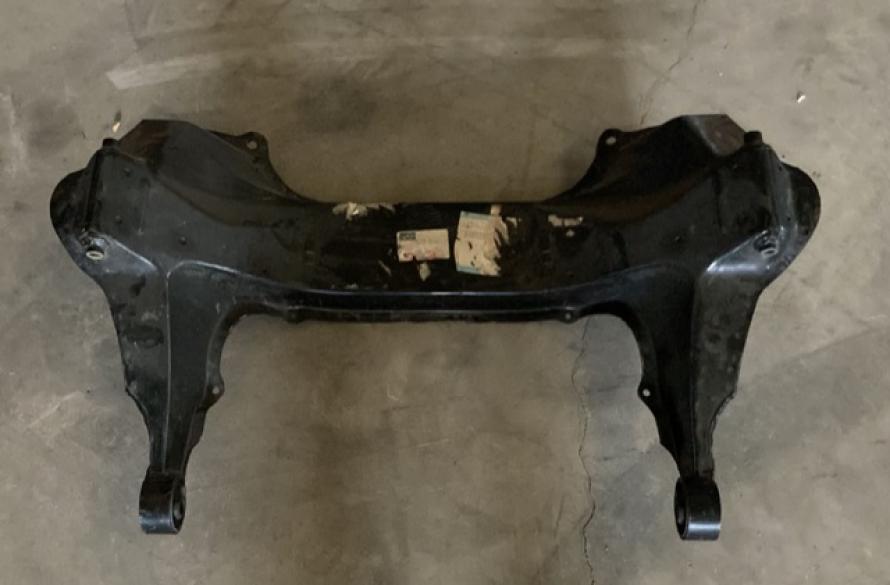 JAGUAR XJ300-XJ308 XJ300 - XJ40 1988 - 1997  Vooras subframe MNA2247AC Chassis