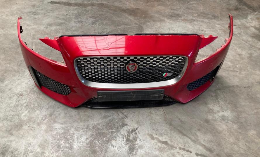 New XF 2016 + New XF 2016 +  T2H53247LML-MX6317B971AB8LML Bumper Carroceria