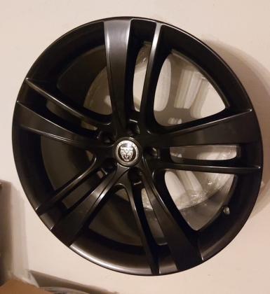 T2R4746-T2R4748-Windmill-Gloss-Black  Wheel set Jaguar F Type Llantas 